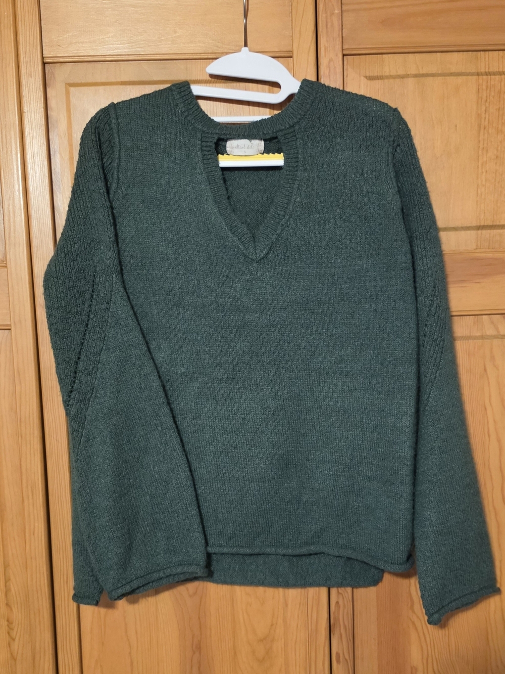 Alter'd State Women's V-Neck Knit Sweater in Forest Green